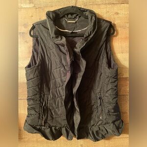 White House Black Market ruffle puffer vest